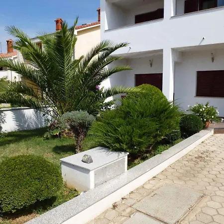 Apartment In Fazana/istrien 8679