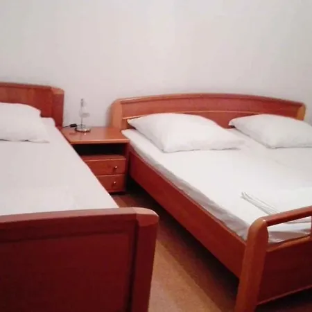 In Fazana/istrien 8679 Apartment *