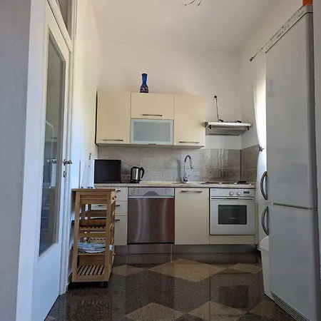 Apartament In Fazana/istrien 8679